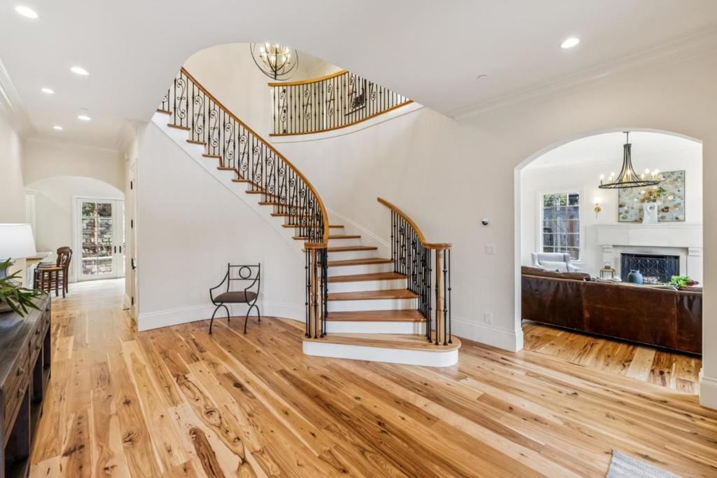 30 Malavear Court Property Photo 6