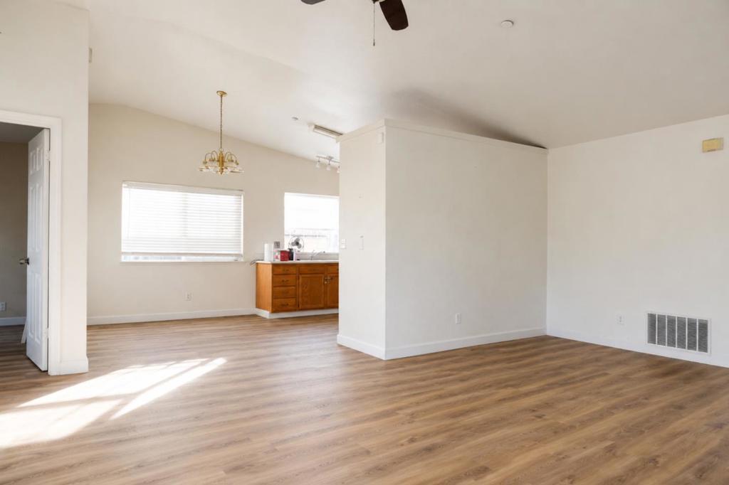 1005 Heidi Drive Property Photo 16