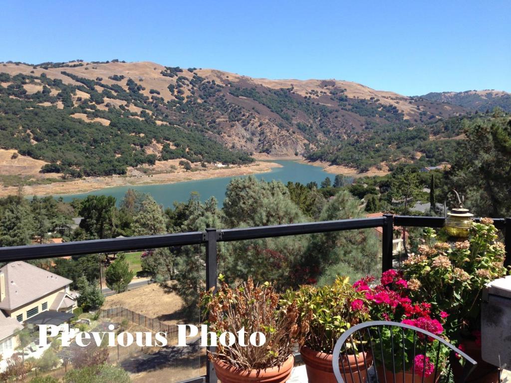 17241 Quail Court Property Photo 1