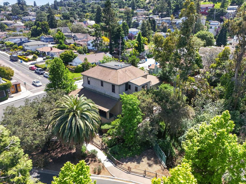 1000 O Neill Street Property Photo 8
