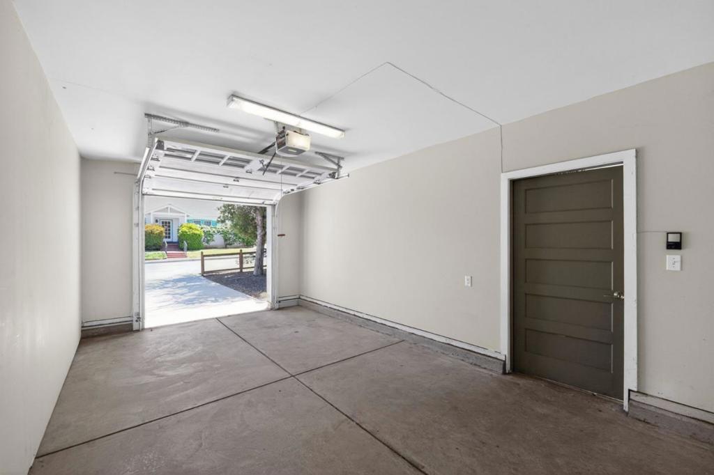 1000 O Neill Street Property Photo 19