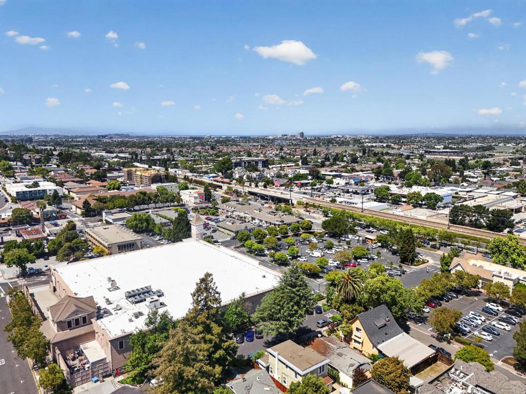 1000 O Neill Street Property Photo 54