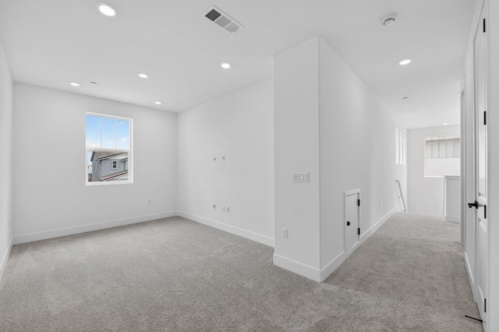 1339 N Galvani Court Property Photo 24