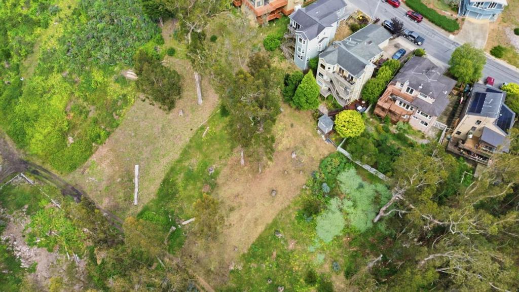 ML82046217 Property Photo 14