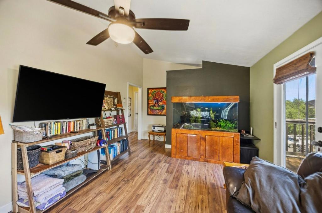 2353 Stagecoach Canyon Road Property Photo 7