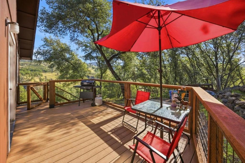 2353 Stagecoach Canyon Road Property Photo 27