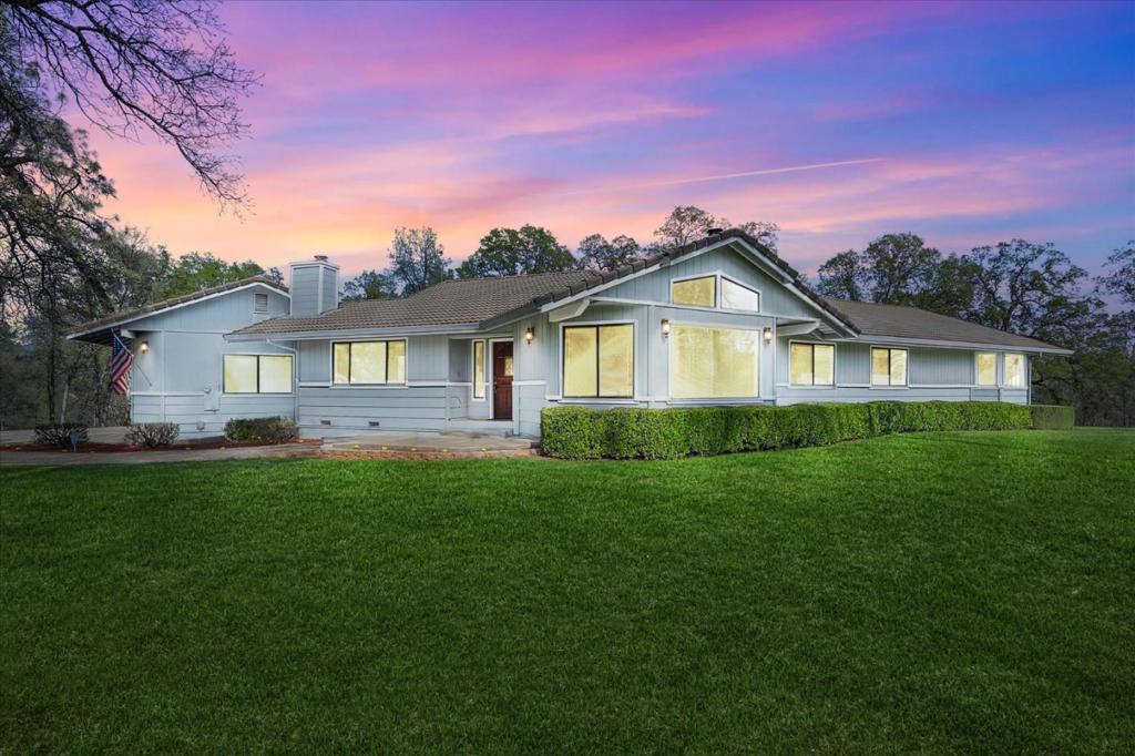 19862 Paso Robles Avenue Property Photo 1