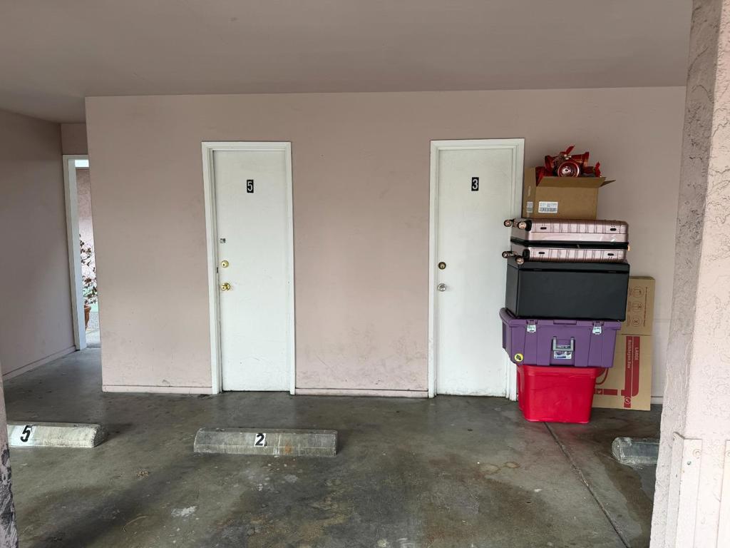 215 Charles Street Property Photo 9