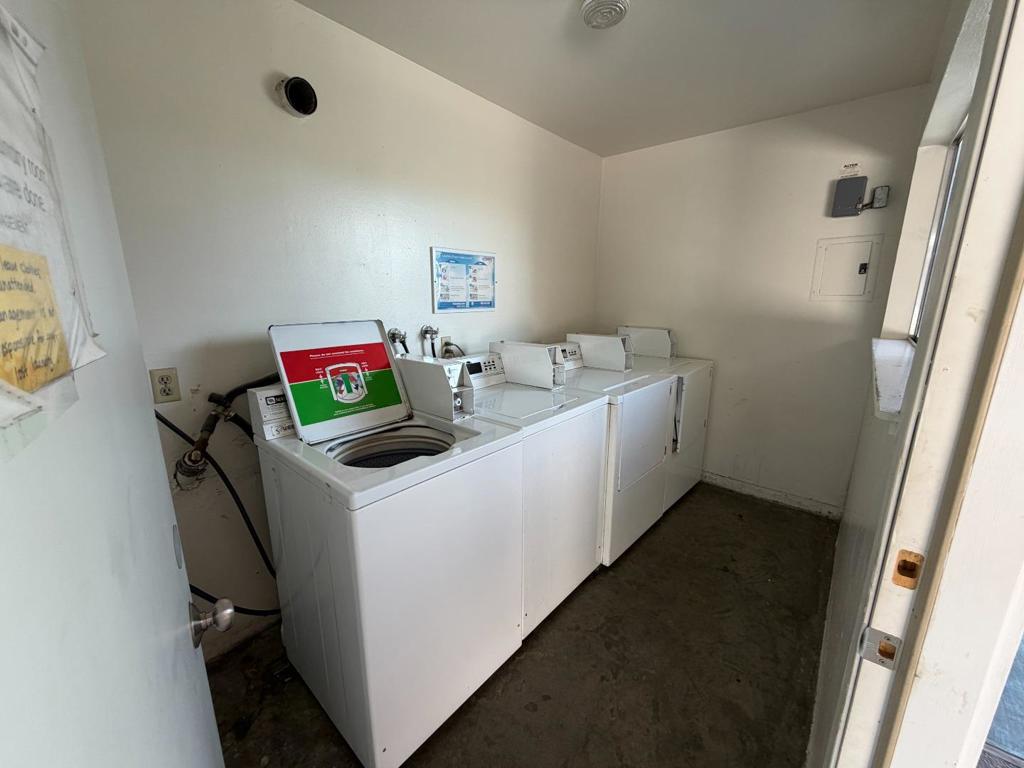 215 Charles Street Property Photo 11