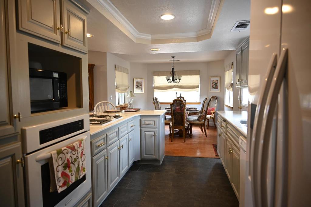 42924 Deep Forest Drive Property Photo 7