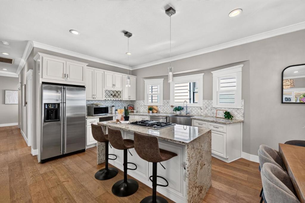 105 Fox Avenue Property Photo 1