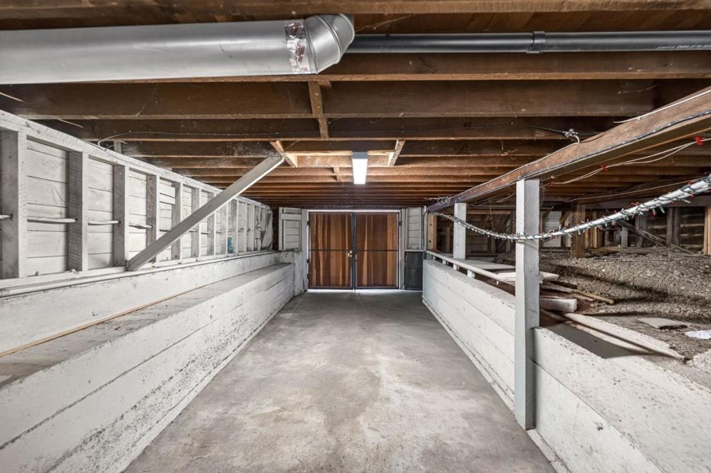 105 Fox Avenue Property Photo 27