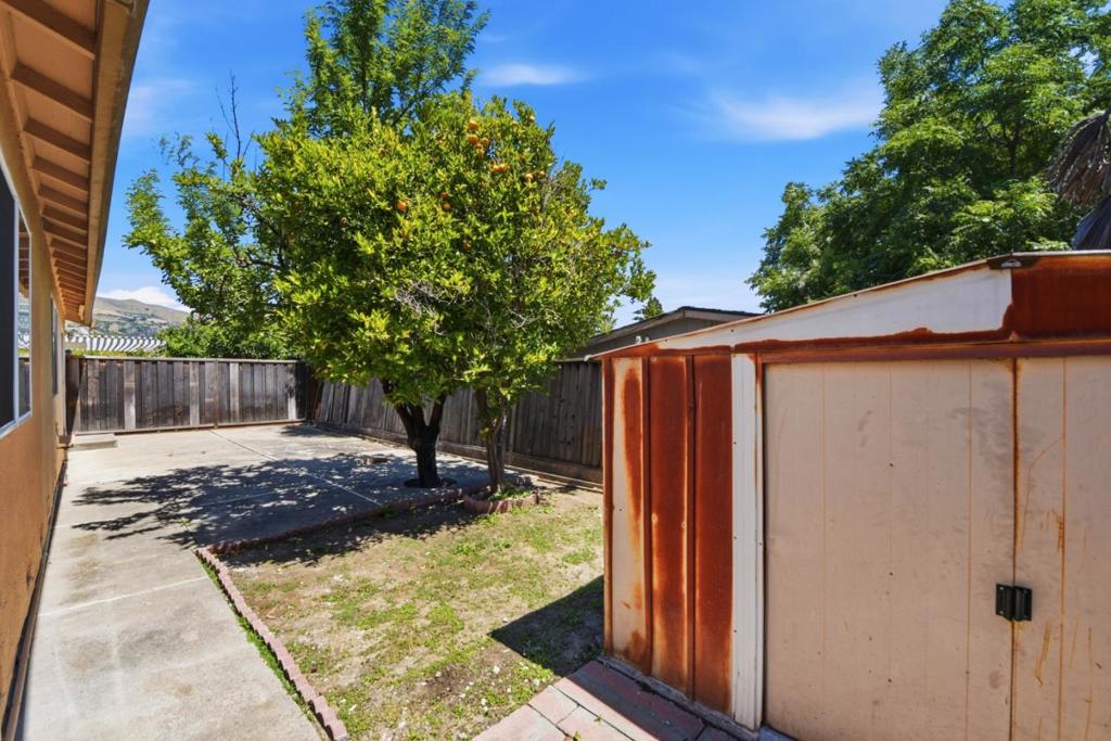 3116 Florence Court Property Photo 32