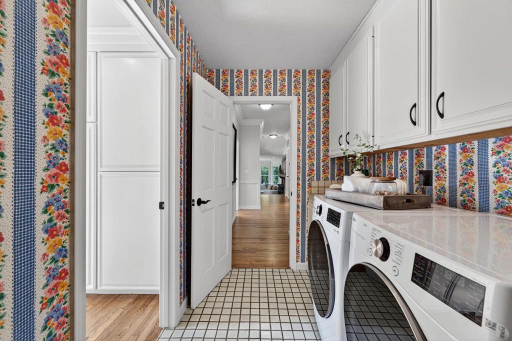 13958 Chester Avenue Property Photo 17