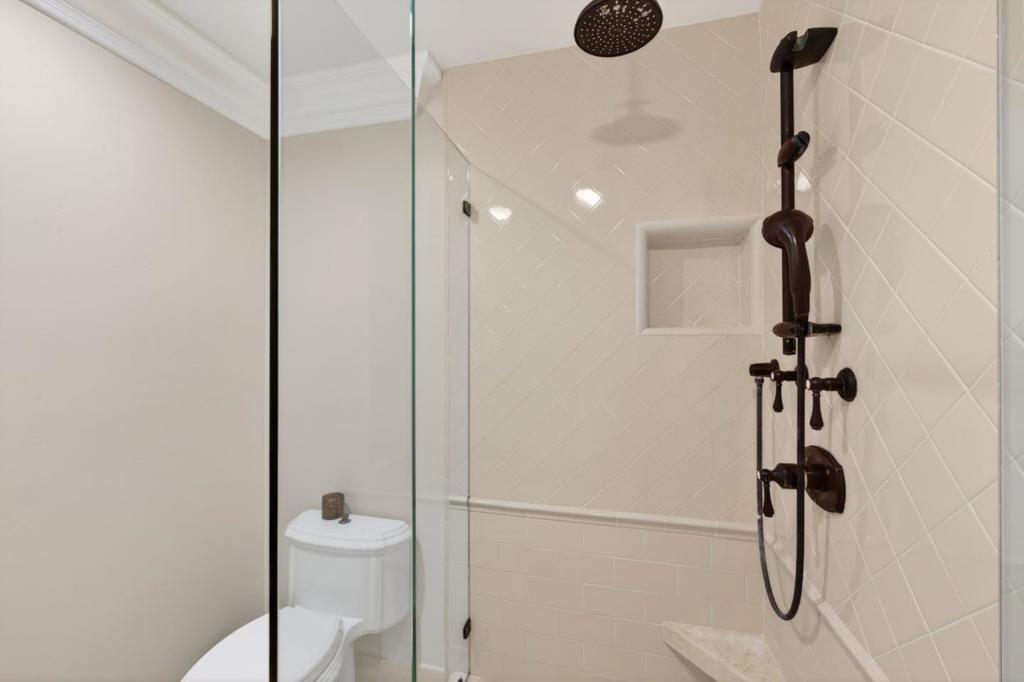 13958 Chester Avenue Property Photo 49