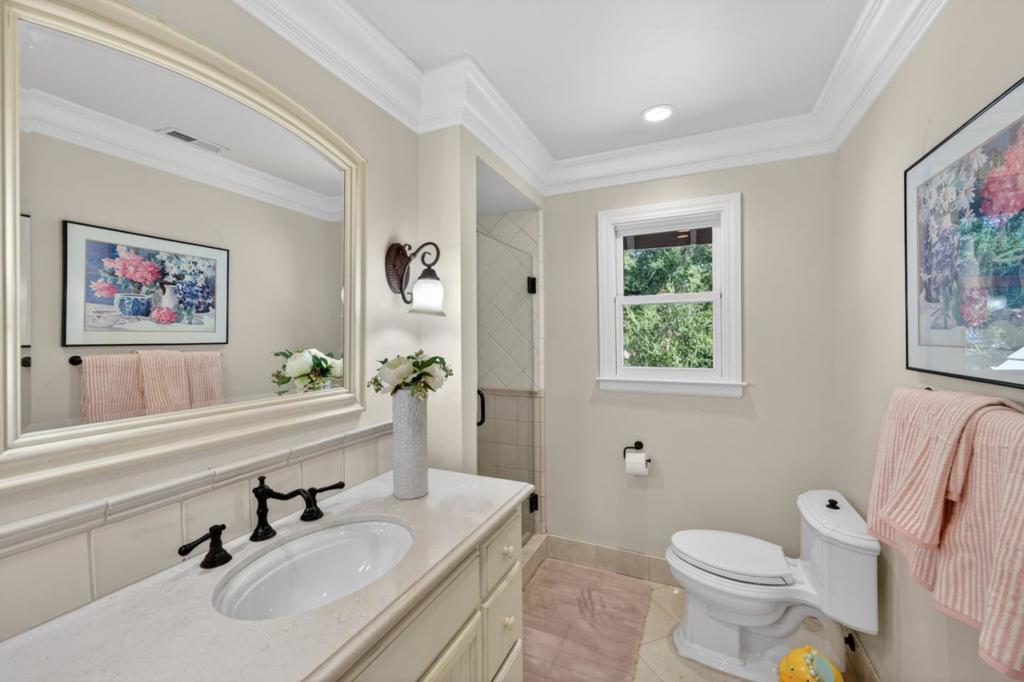 13958 Chester Avenue Property Photo 59