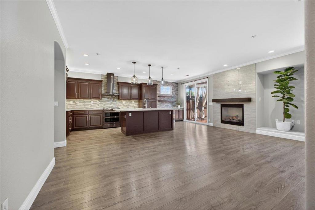 1858 Buckingham Drive Property Photo 20