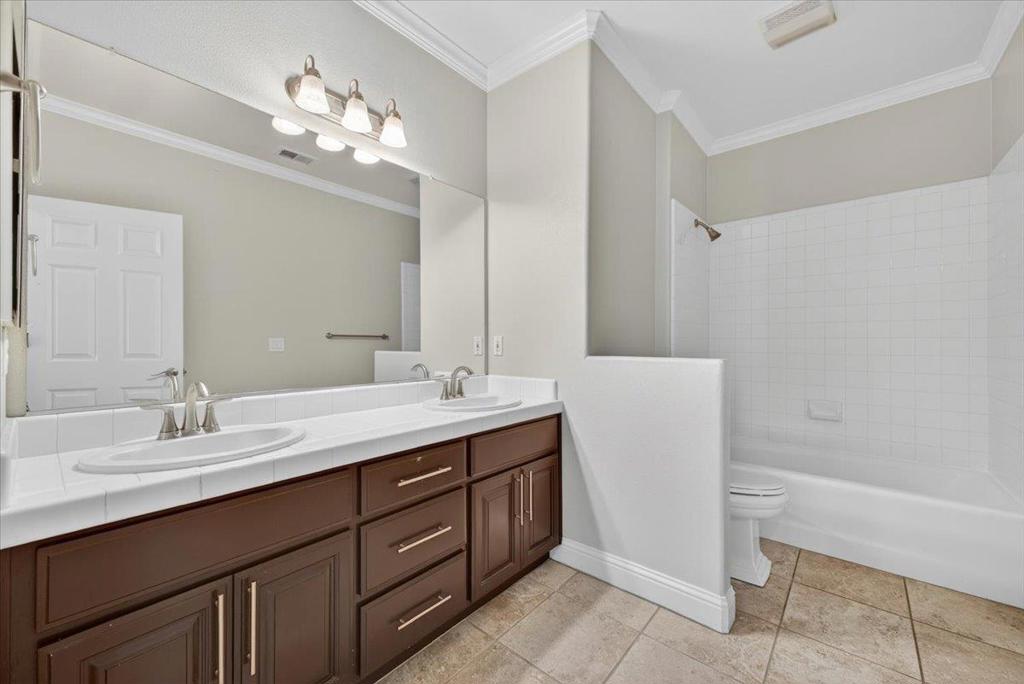 1858 Buckingham Drive Property Photo 29