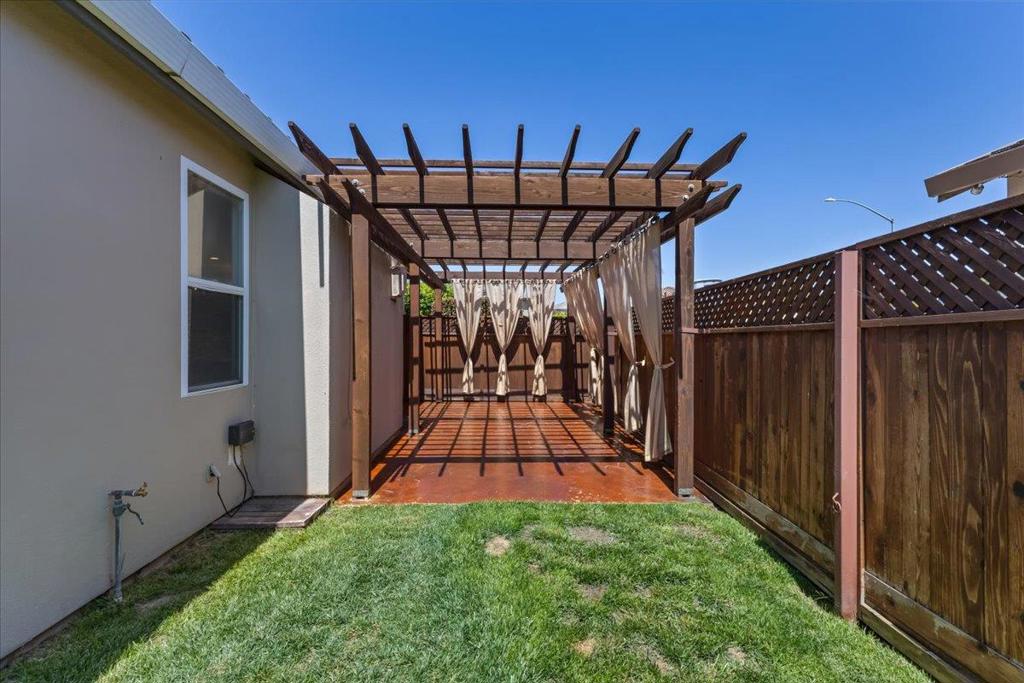 1858 Buckingham Drive Property Photo 36