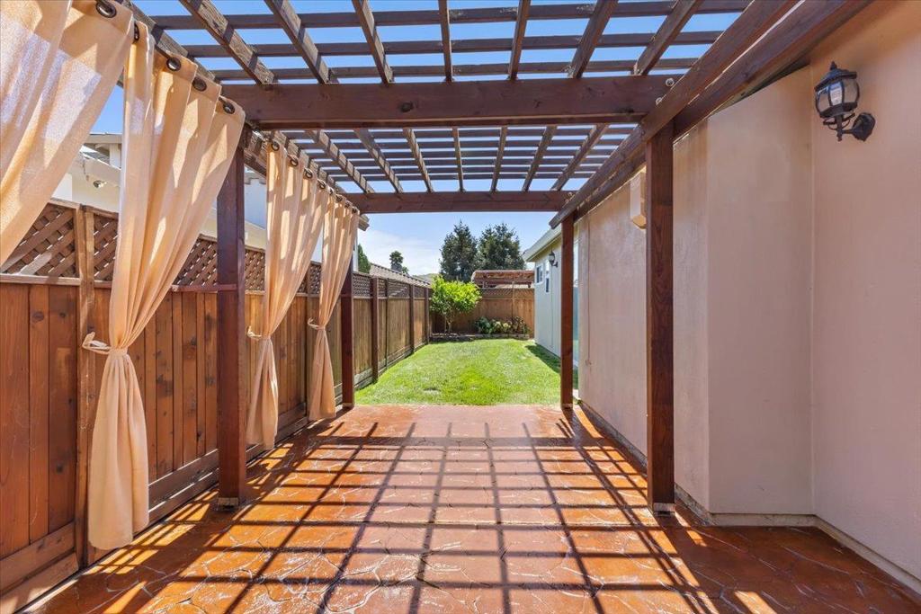 1858 Buckingham Drive Property Photo 39