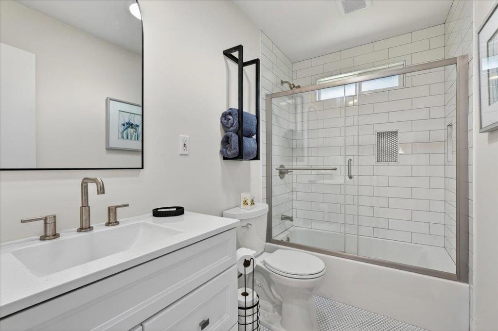 603 Harriet Avenue Property Photo 16