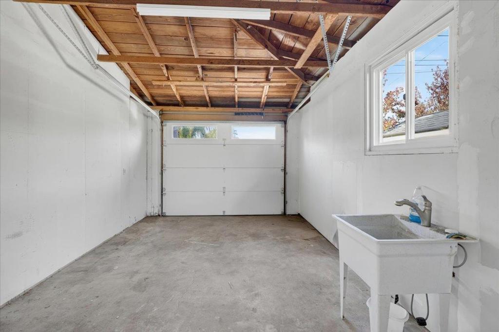 603 Harriet Avenue Property Photo 26