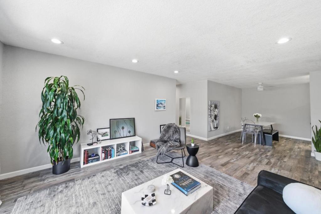 38228 Paseo Padre Parkway 10 Property Photo 11