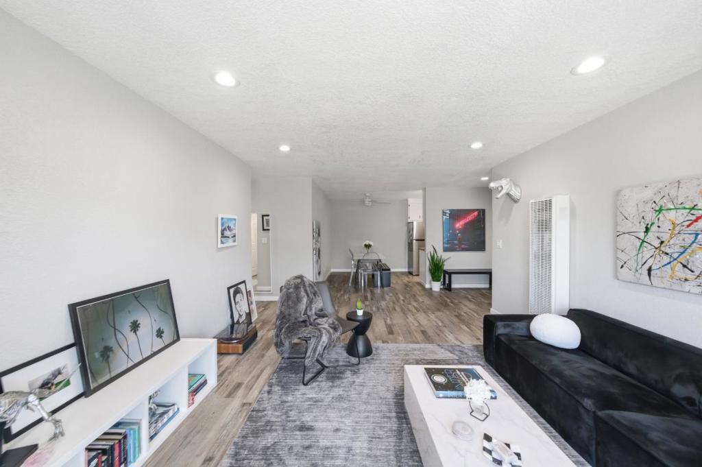38228 Paseo Padre Parkway 10 Property Photo 12