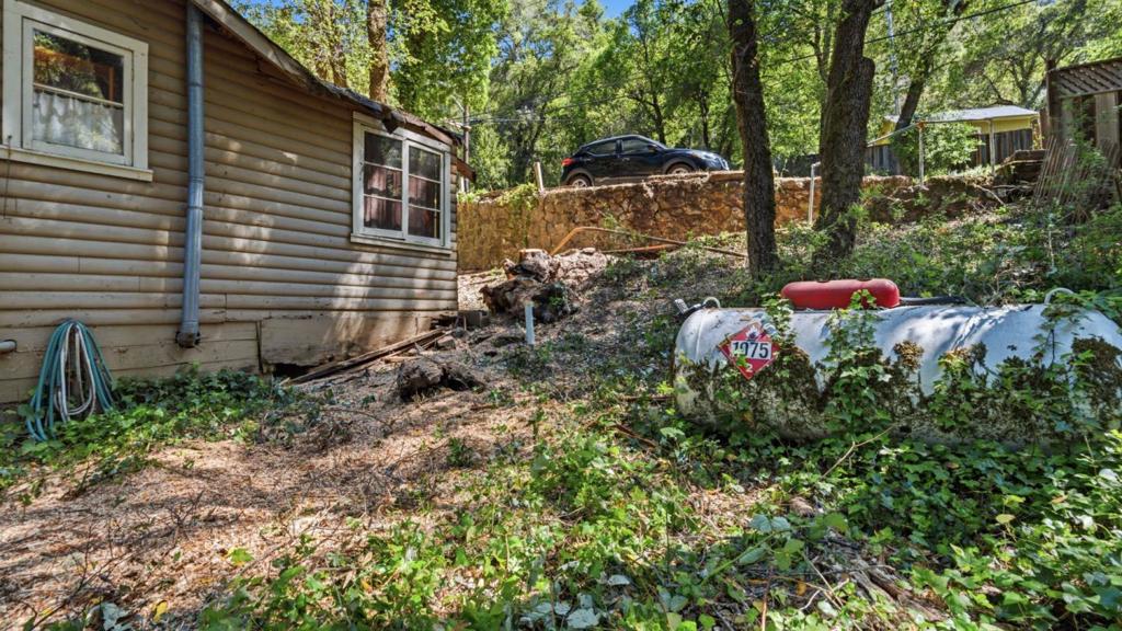 17925 Highway 9 Property Photo 27