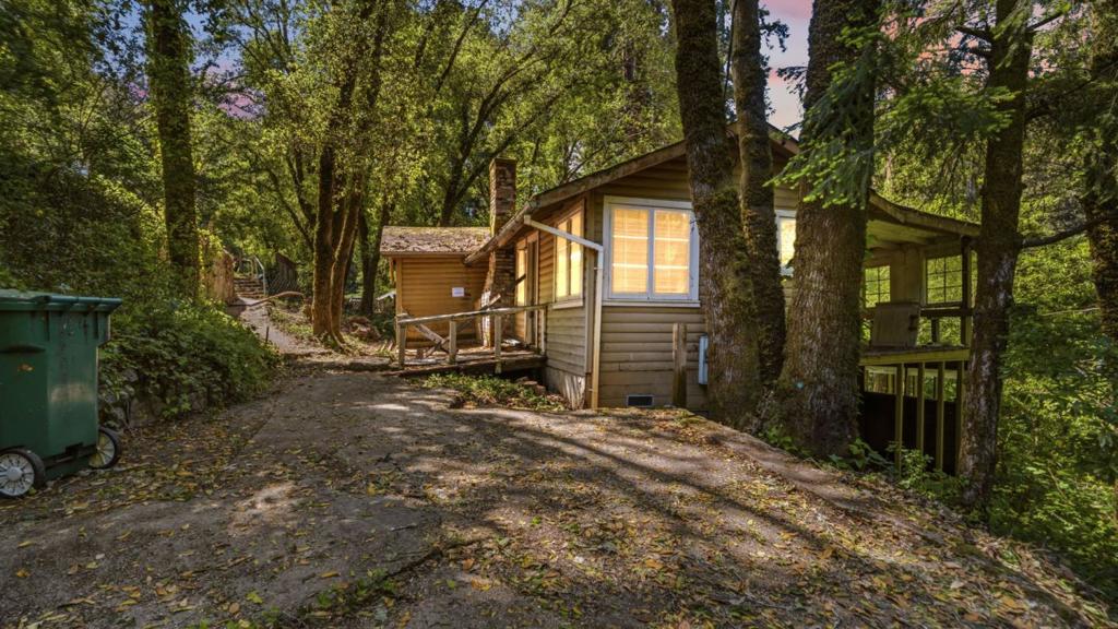 17925 Highway 9 Property Photo 51