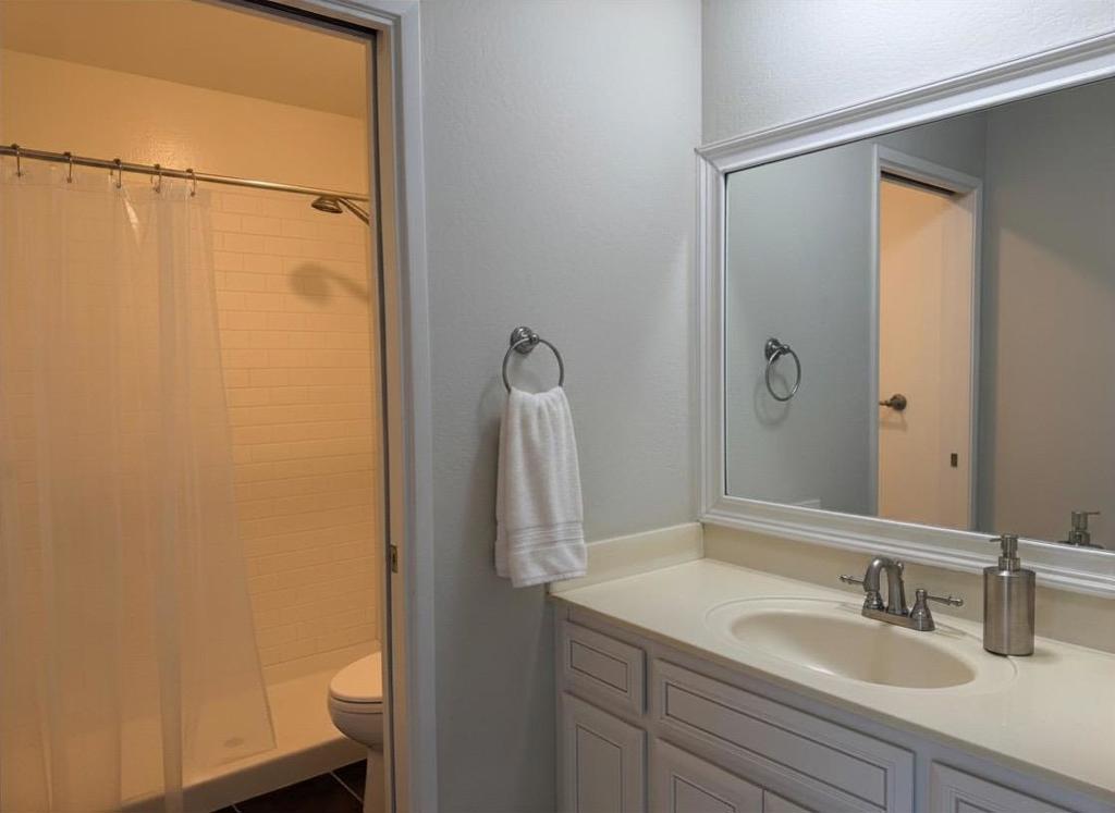 1469 El Camino Real 1 Property Photo 7