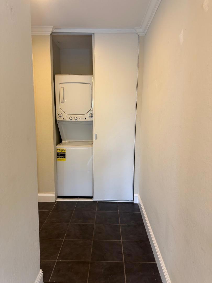 1469 El Camino Real 1 Property Photo 9
