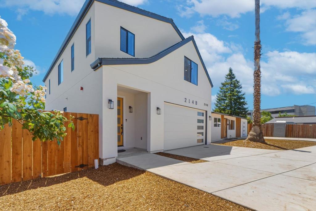 Sequoia Avenue Property Photo 2