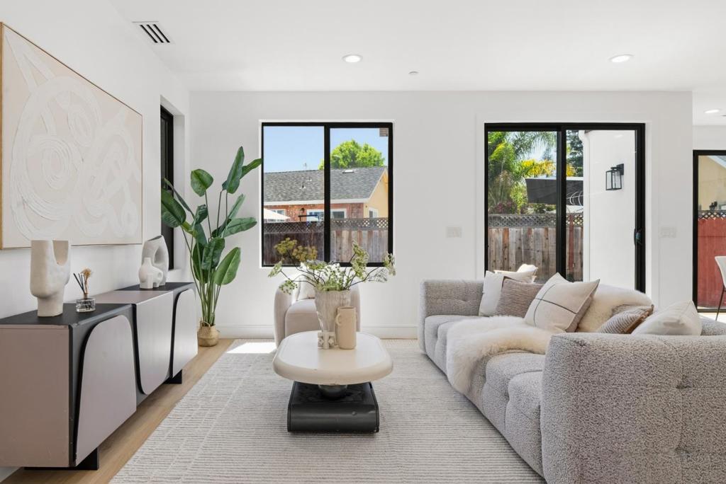 Sequoia Avenue Property Photo 4