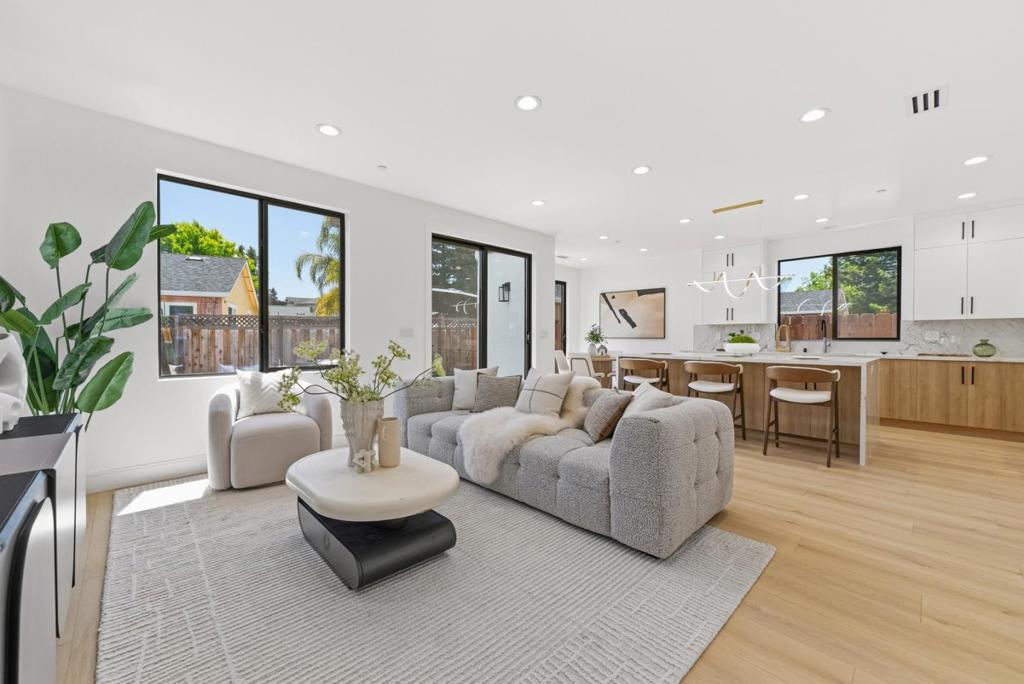 Sequoia Avenue Property Photo 5
