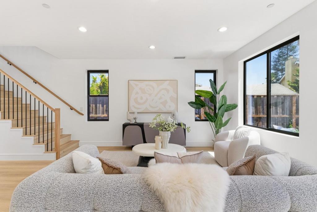 Sequoia Avenue Property Photo 6