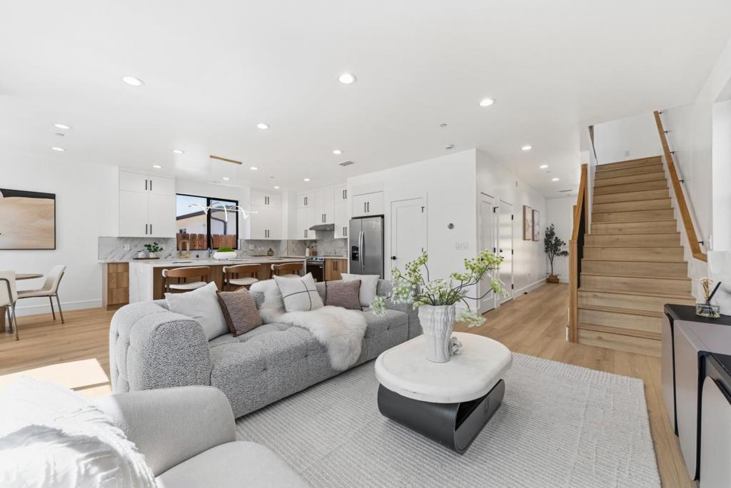 Sequoia Avenue Property Photo 7