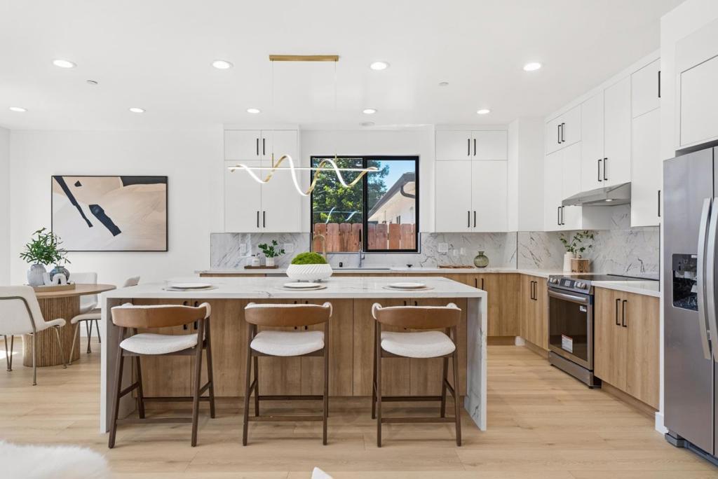 Sequoia Avenue Property Photo 9
