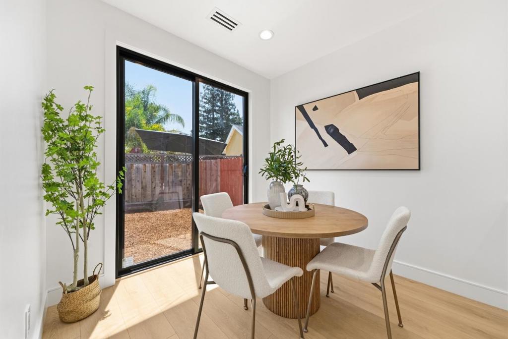 Sequoia Avenue Property Photo 12