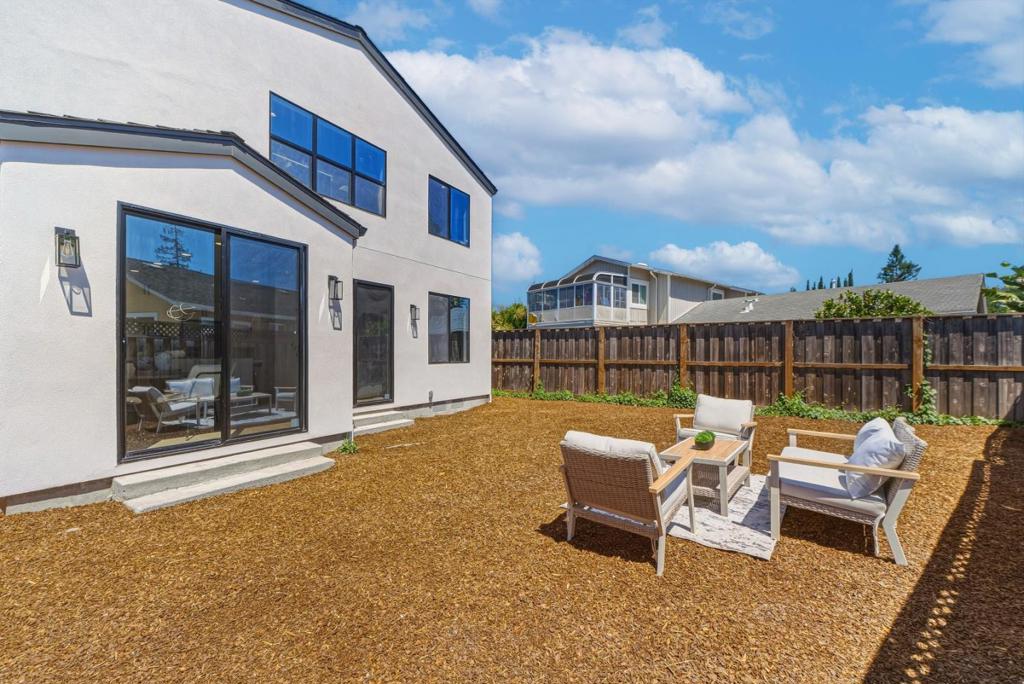 Sequoia Avenue Property Photo 29