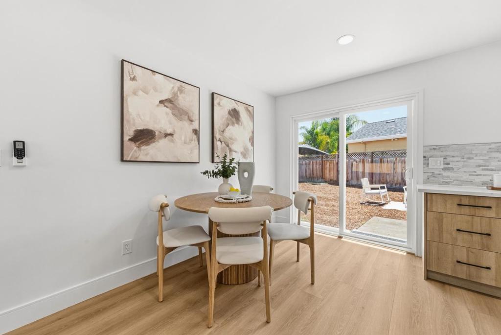 Sequoia Avenue Property Photo 36