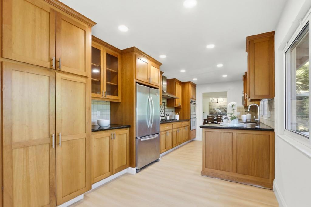861 Dorel Drive Property Photo 12