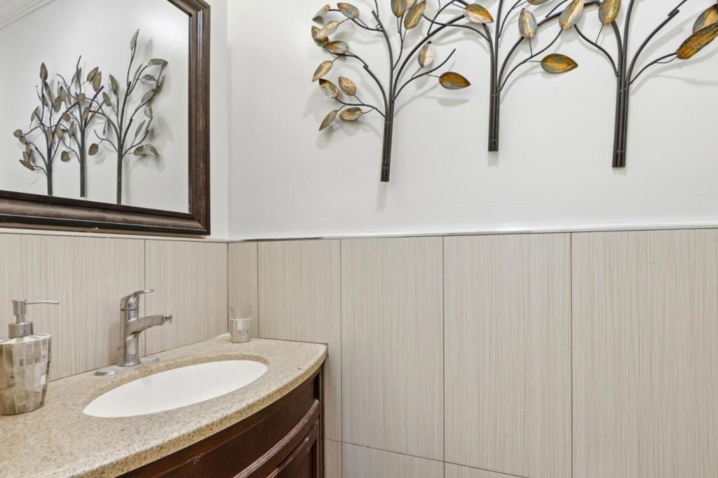 861 Dorel Drive Property Photo 24