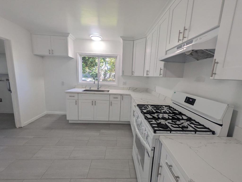 194 S 24th Street Property Photo 8