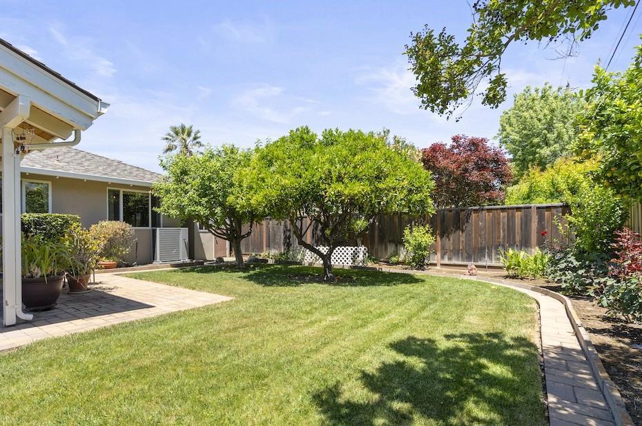 10730 La Roda Drive Property Photo 32
