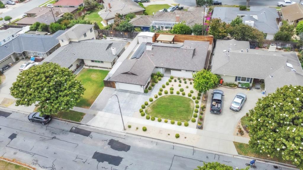 1268 La Mirada Drive Property Photo 27