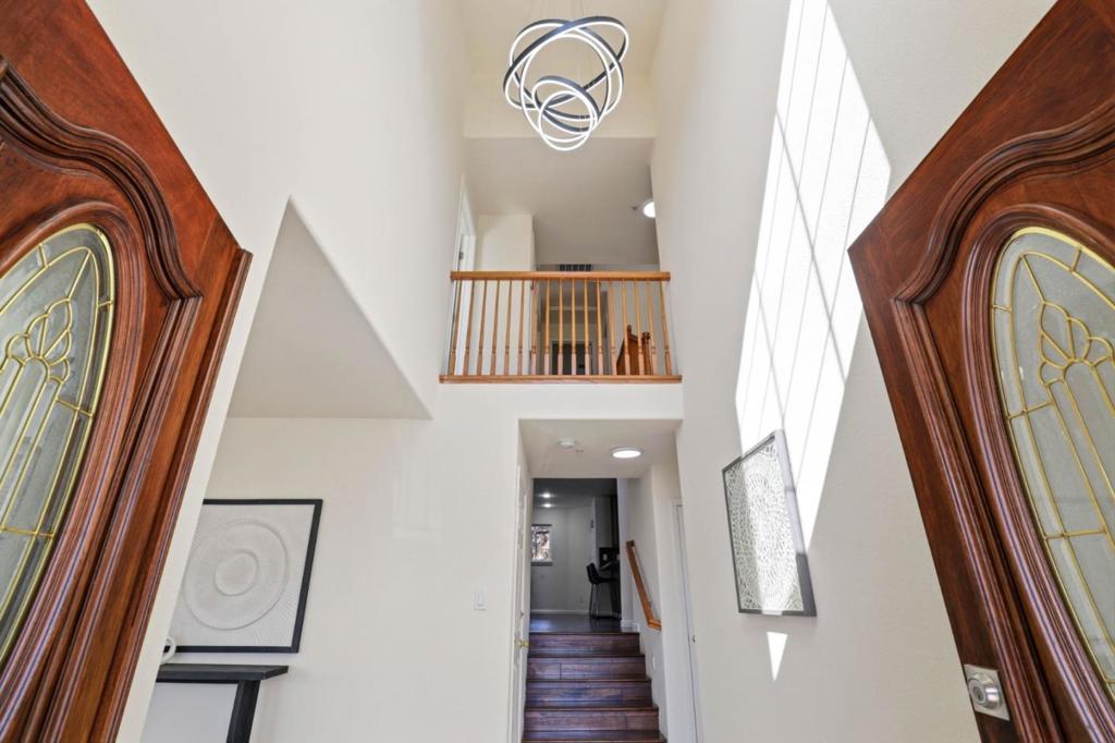 2390 Rainbow Court Property Photo 36