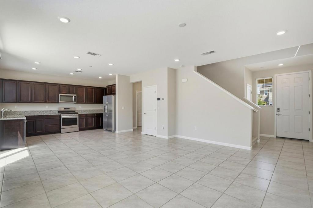 221 Caputo Circle Property Photo 7