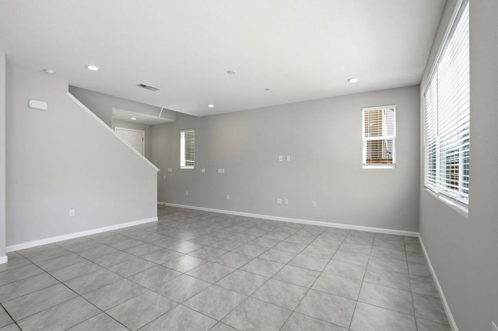 221 Caputo Circle Property Photo 8