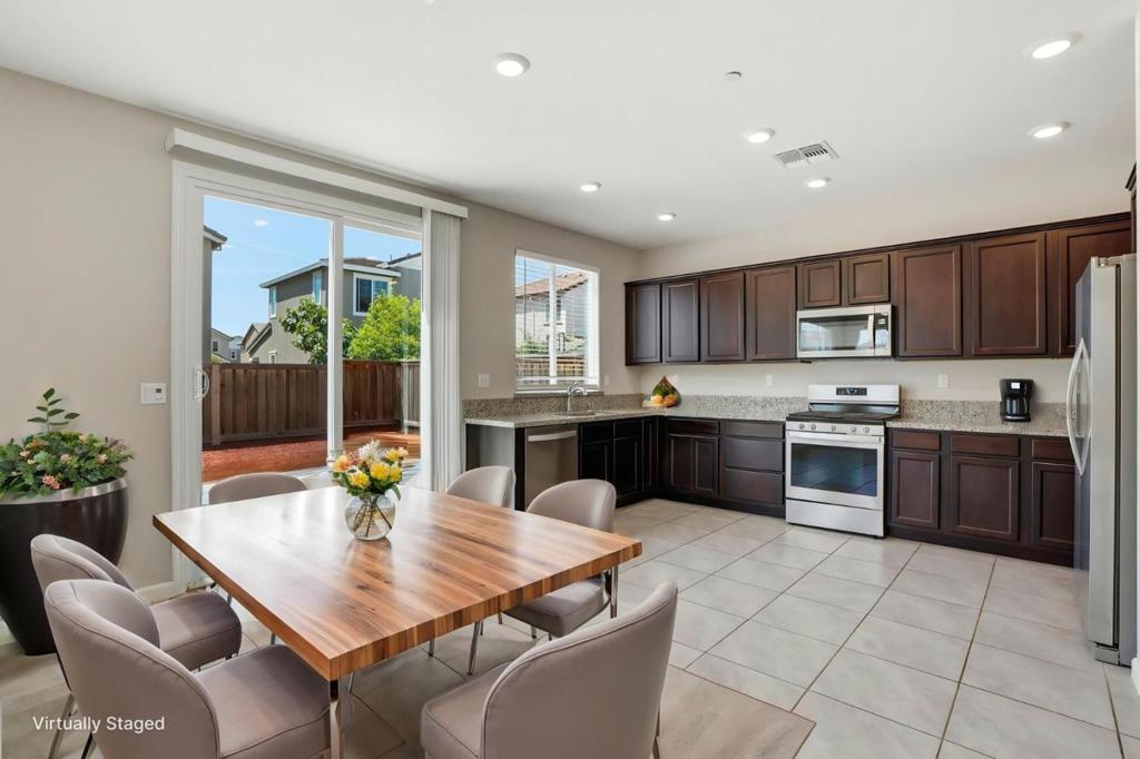 221 Caputo Circle Property Photo 13